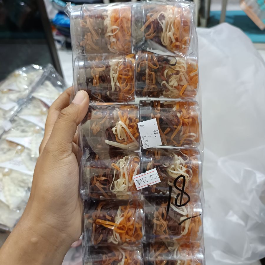 Karet Jepang Tabung Nude