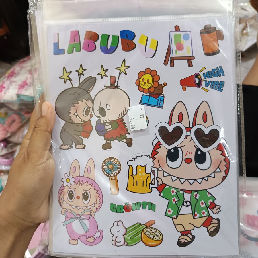 Stiker Labubu