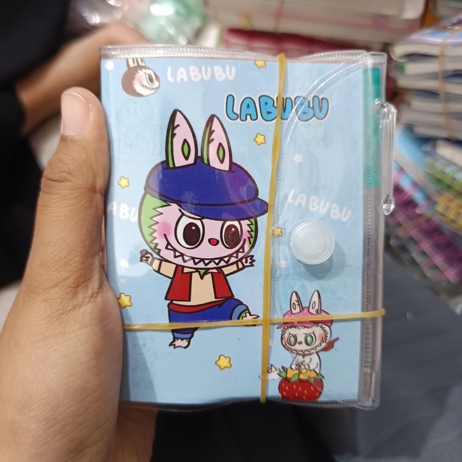 Note Book Lipat Labubu