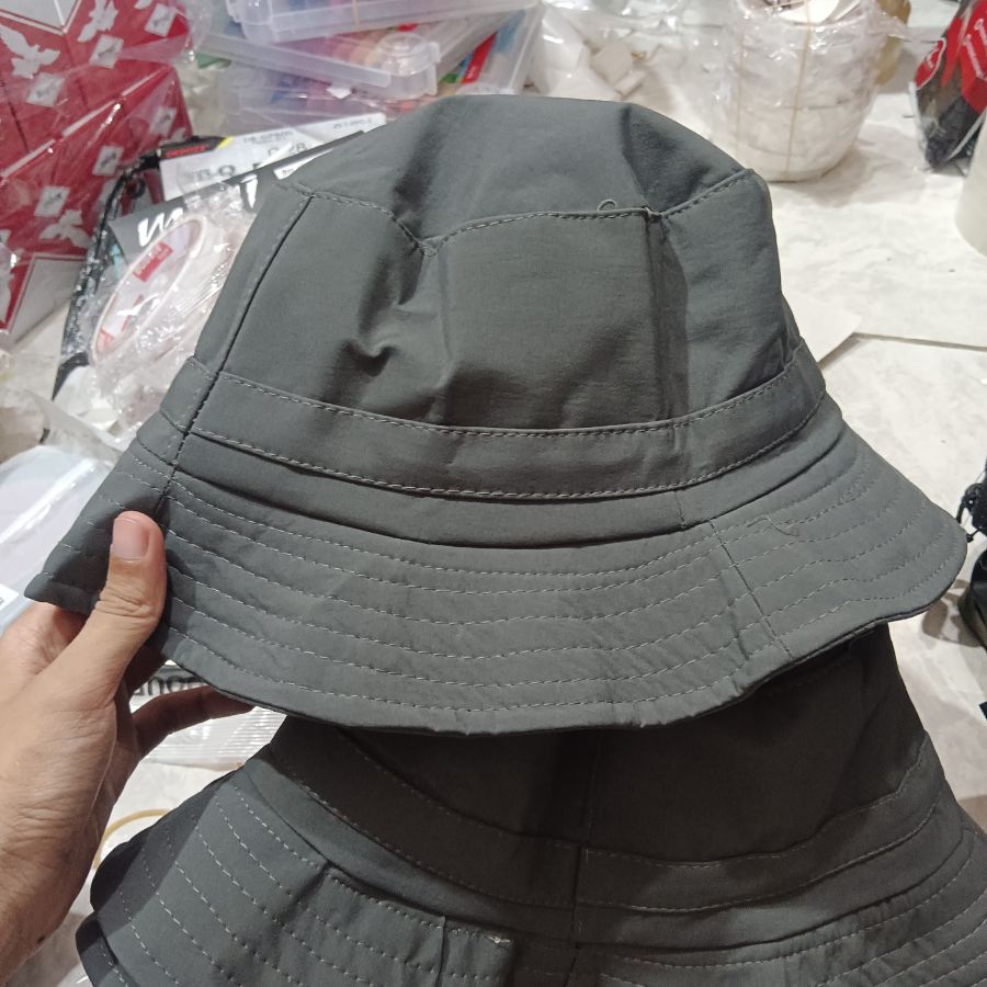 Topi Bucket Polos 