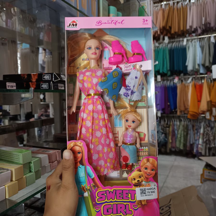 Barbie Sweet Gril