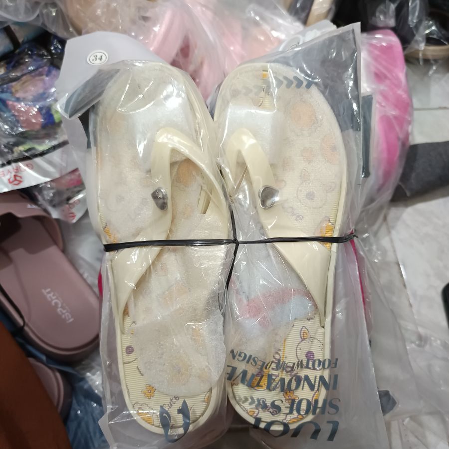 Luofu Sendal Jepit Wanita