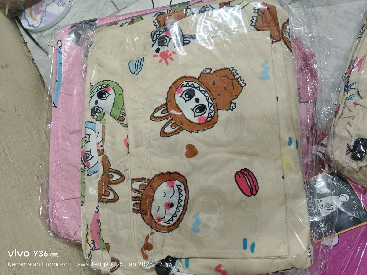 Mukena Anak Labubu L
