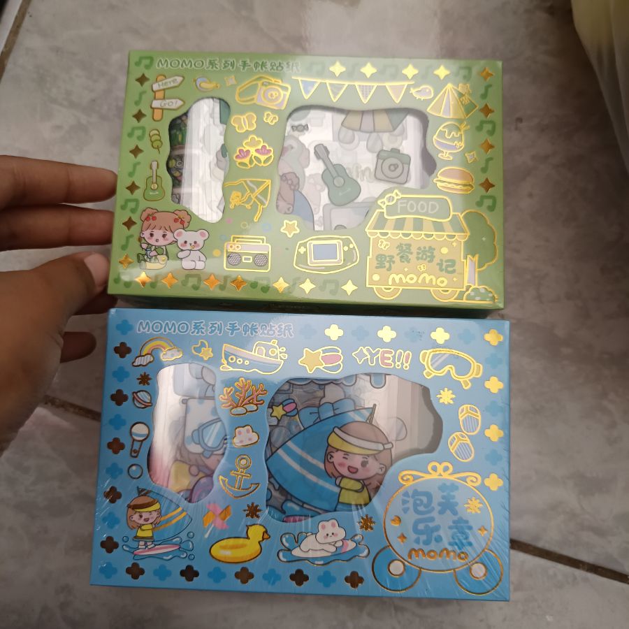 Stiker Box