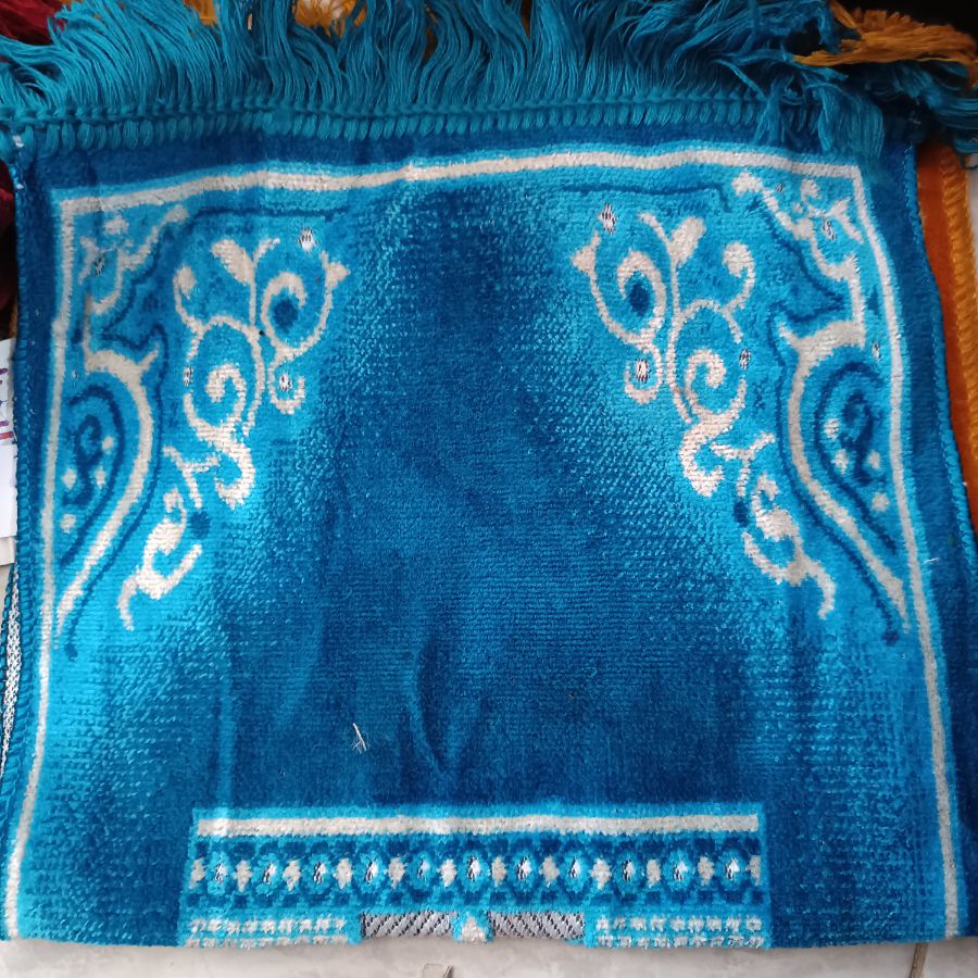 Sajadah Hiraa