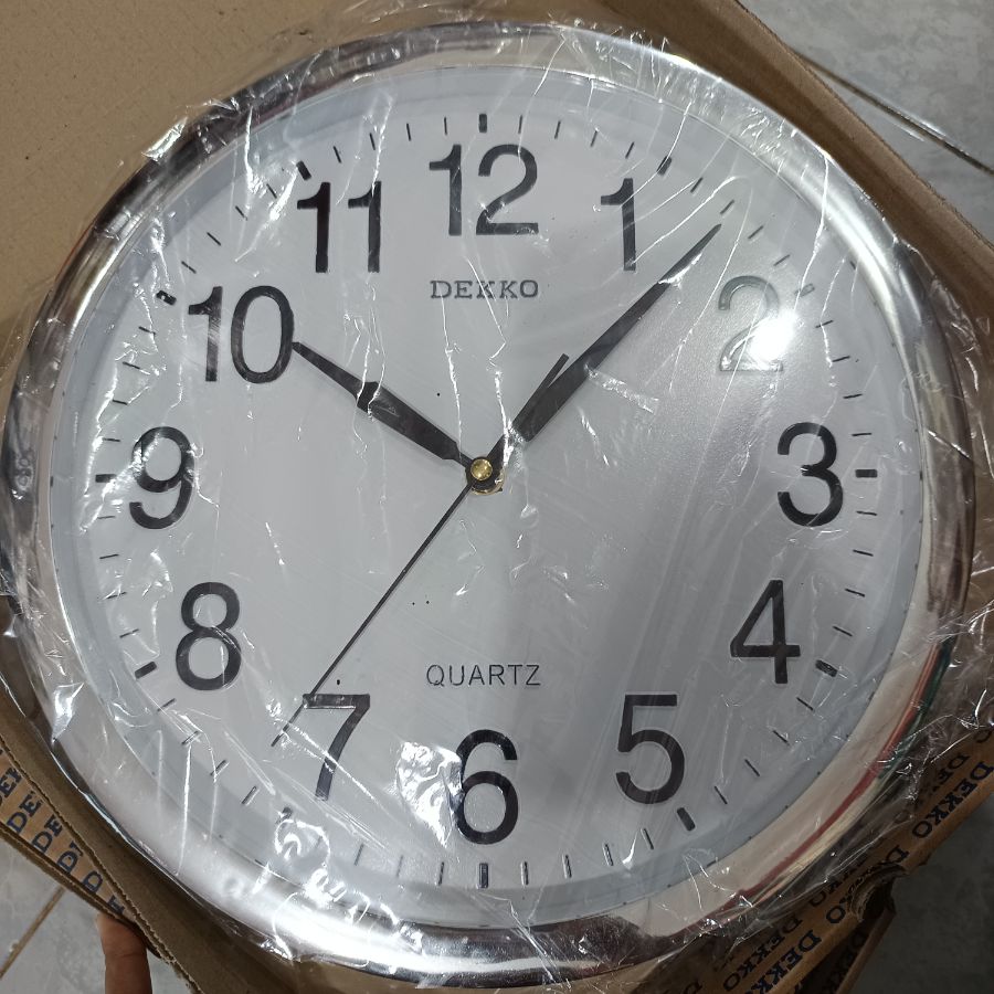 Dekko/ Jam Dinding/ Silver Putih