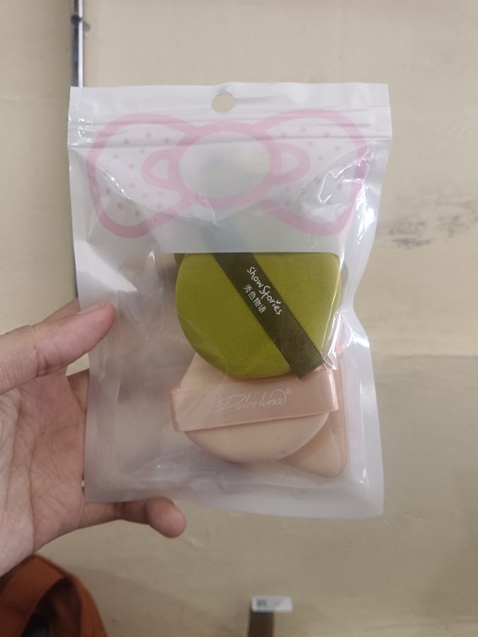 Set Puff Isi 4