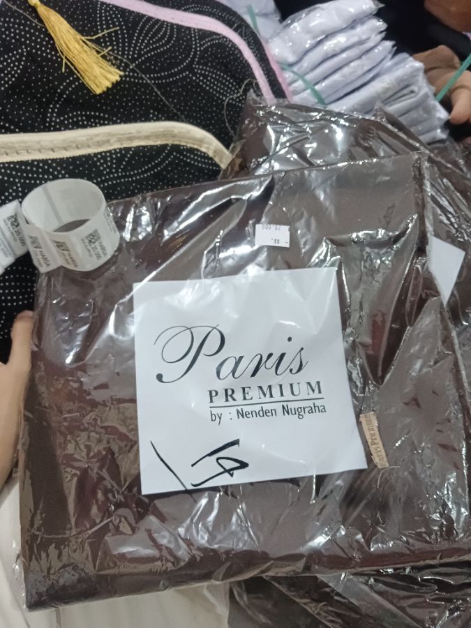Hijab Paris Premium/ Coklat 