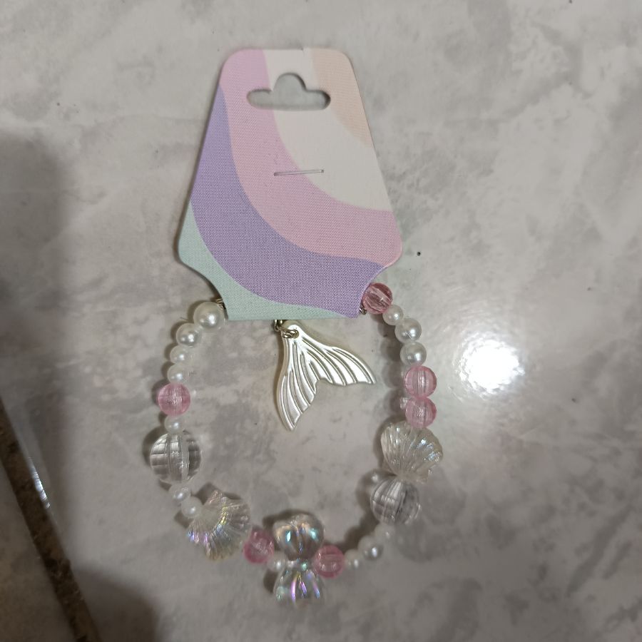 Gelang Manik Pink