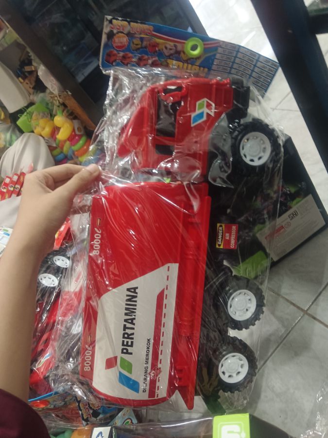 JSP Toys Truck