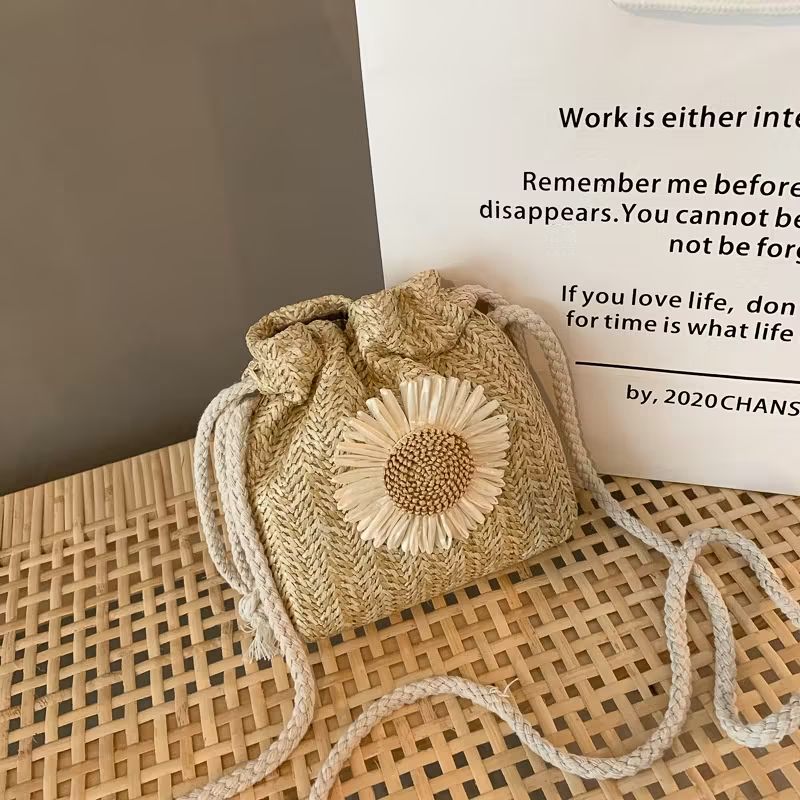 Tas Anyaman Jerami White