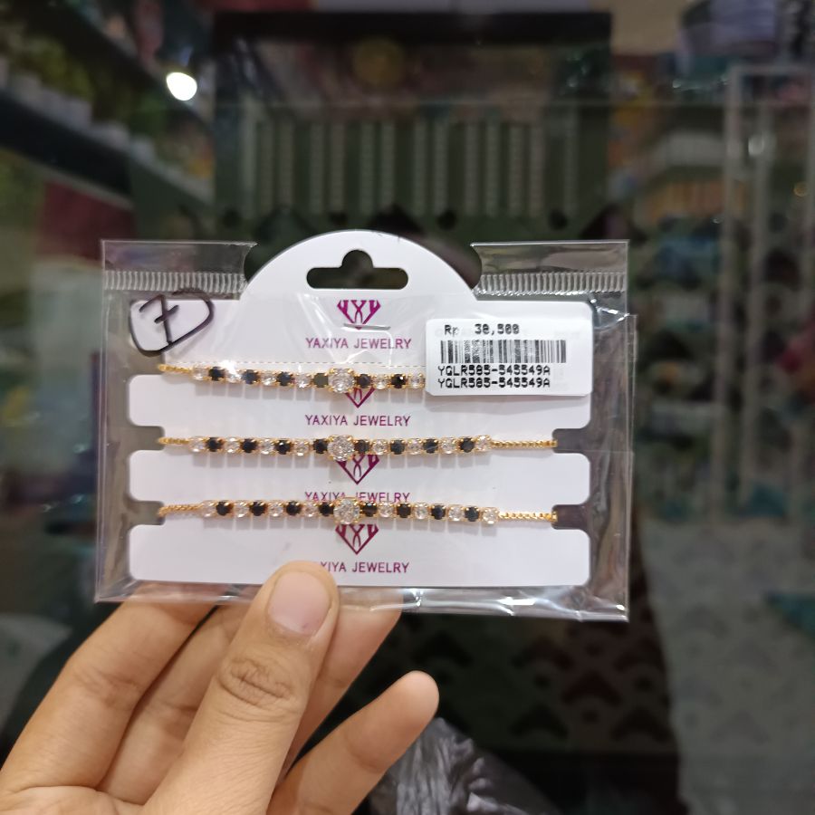 Yaxiya/ Gelang Serut