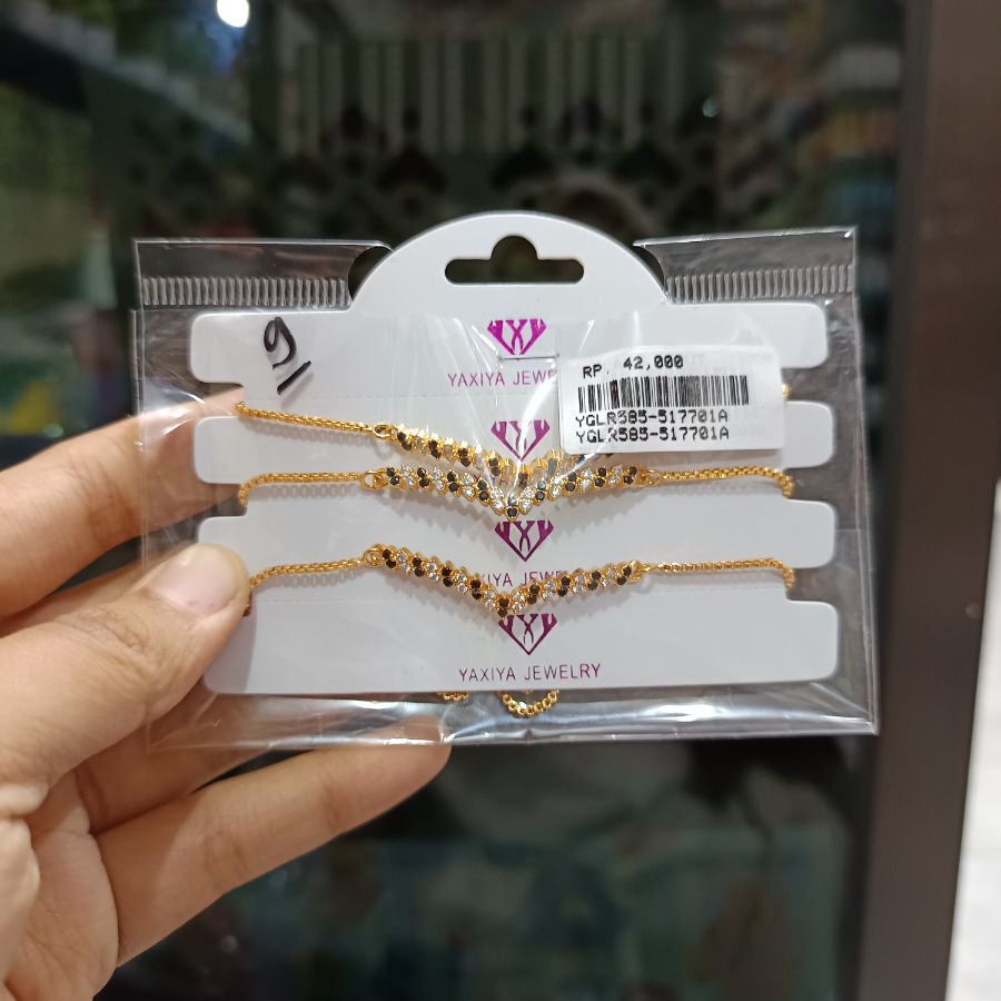 Yaxiya/ Gelang Serut