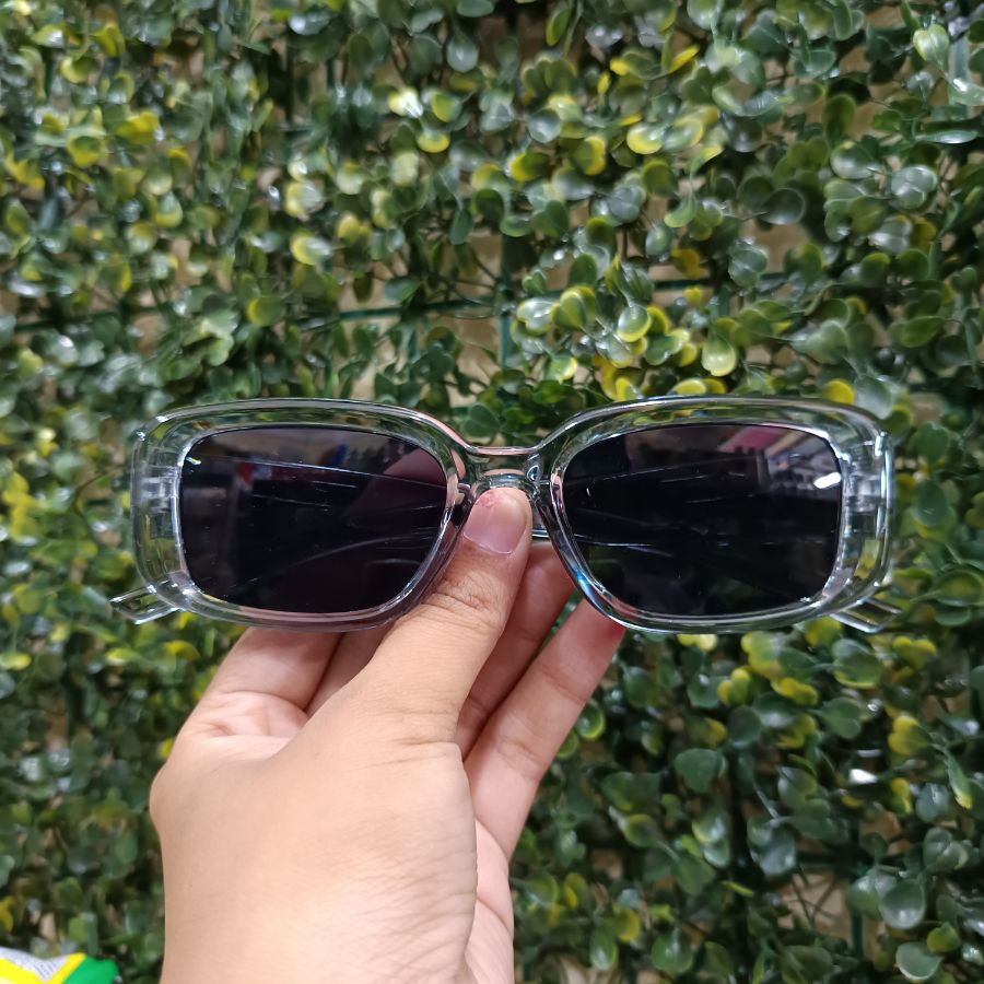 Kacamata Dewasa Hitam