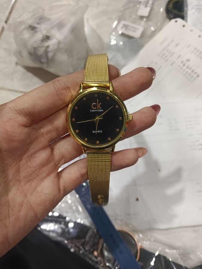 Jam Tangan 