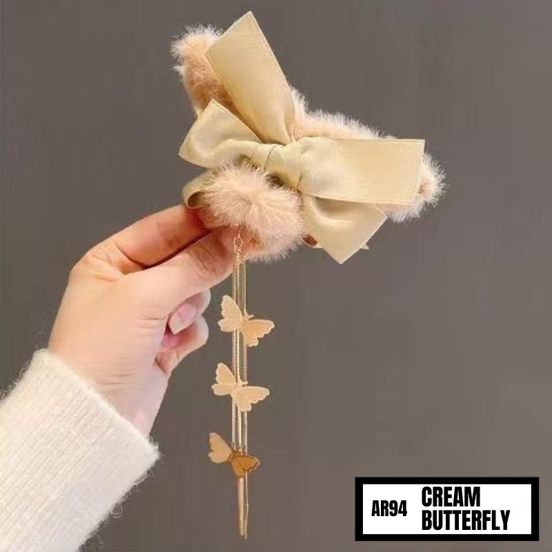 Jepit Rambut Wanita Motif Pita Jedai Pom Pom Aksesoris Rambut Wanita Fashion Korea-Cream Butterfly