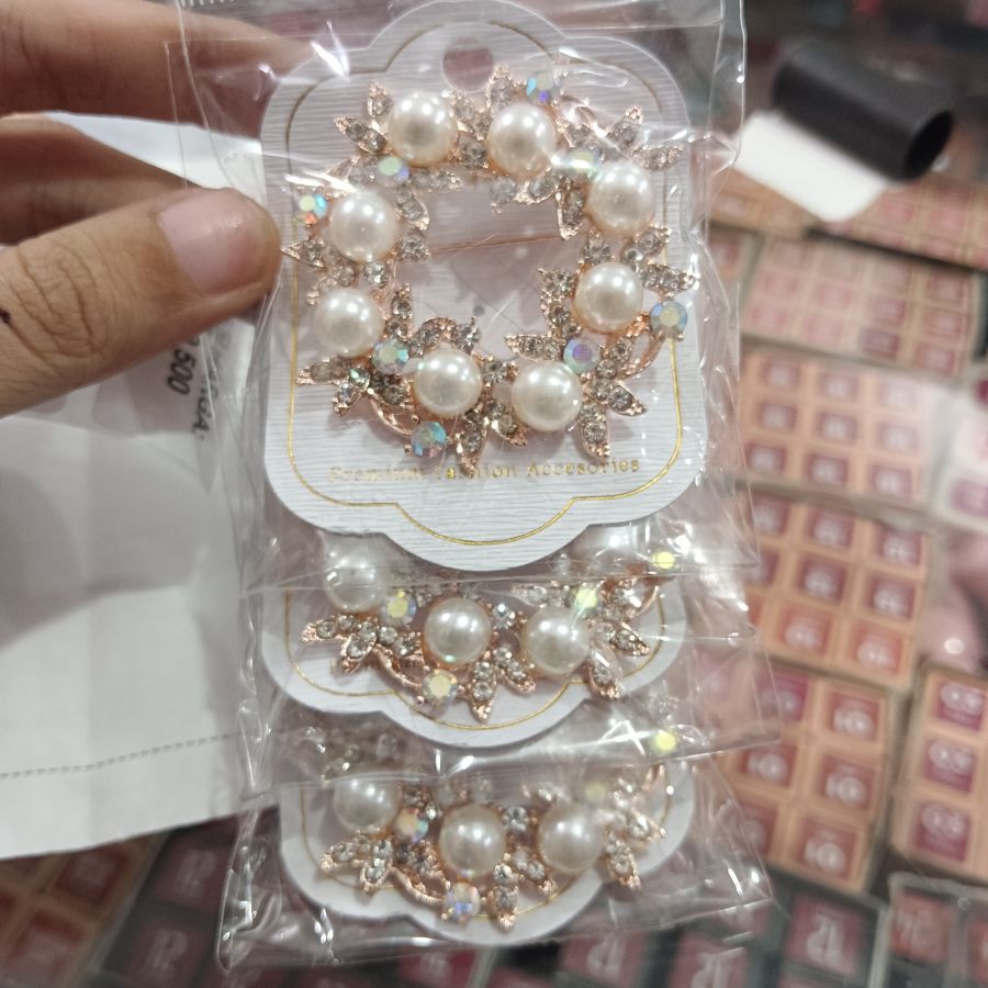 Bross Hijab Mutiara 