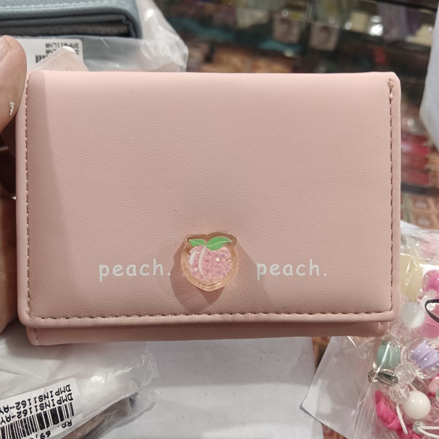 Dompet Lipat Fashion Peach