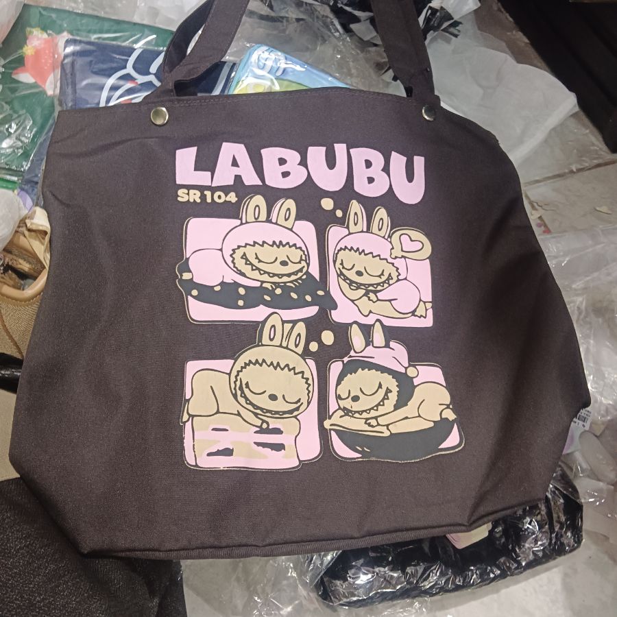 Totebag Labubu