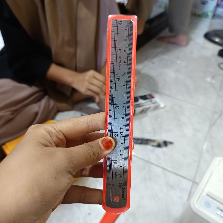 Joyko Penggaris Besi 15 cm