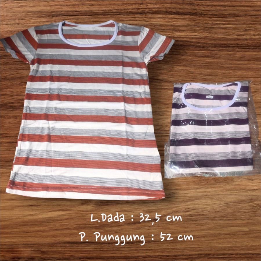 Baju Kaos Ketat cewek