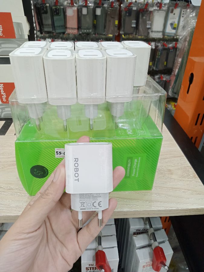 Adaptor/Robot RT-K8 Plus/2.4A