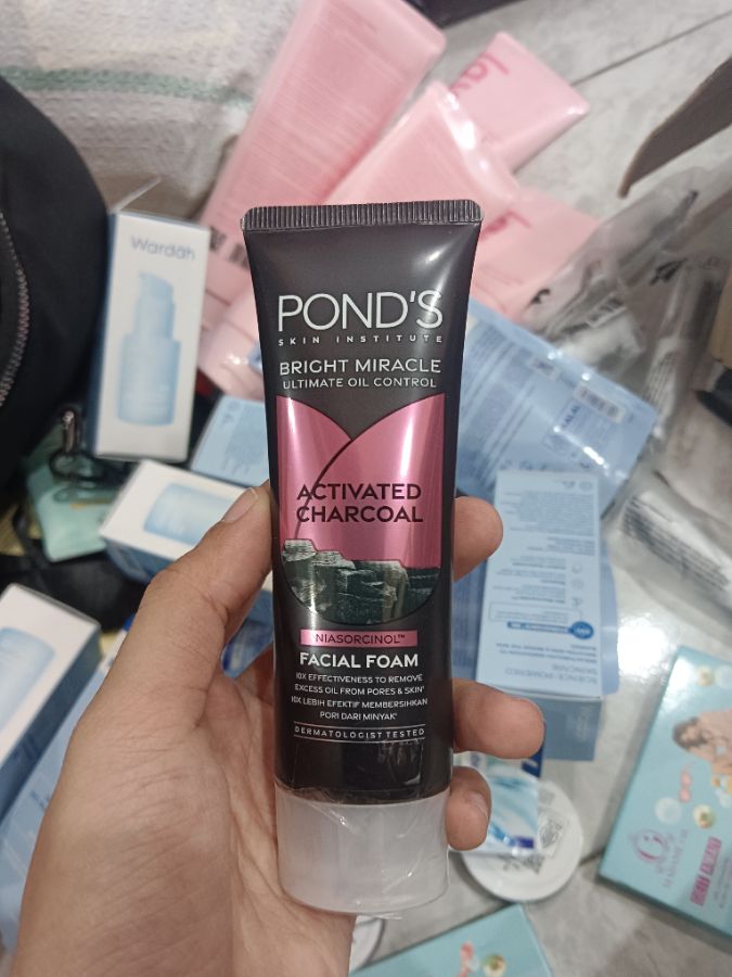 Ponds Bright Miracle Oil Control FF 50g