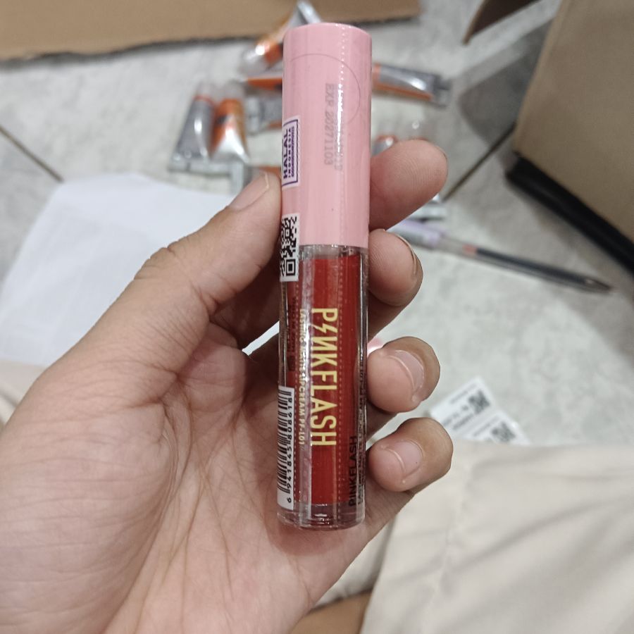 Pinkflash Lipcream R02