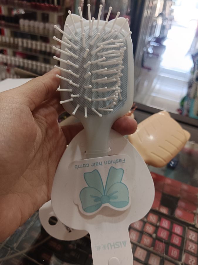 Sisir Love Comb Persegi