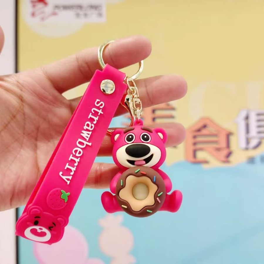 Gantungan Kunci Strap Lotso 