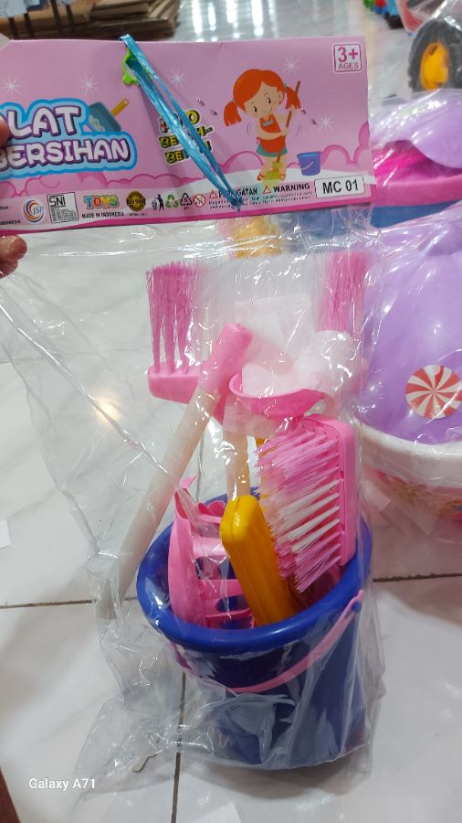Alat kebersihan