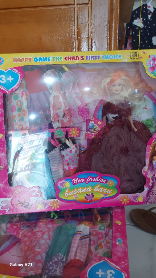 Barbie fashion