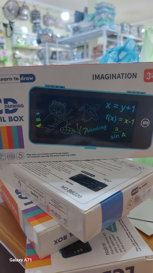 LCD pencil box