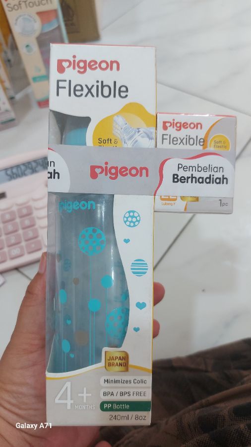 Botol pigeon clear blue 240ml free 1 nipple