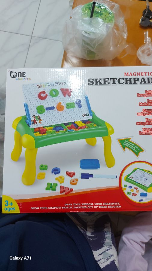 Magnetic sketchpad