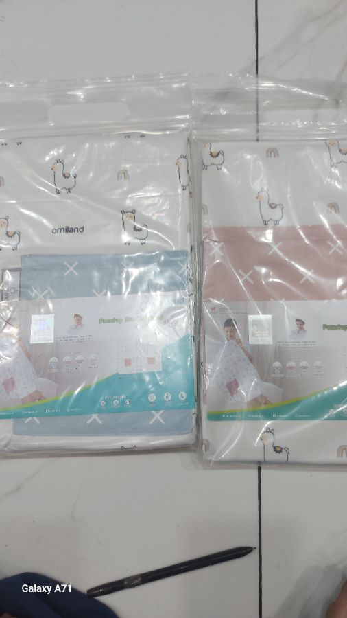 Penutup ibu menyusui omiland