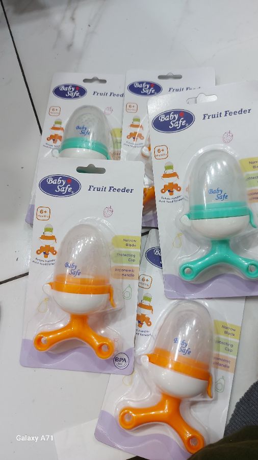 JP033 fruit freeder baby safe