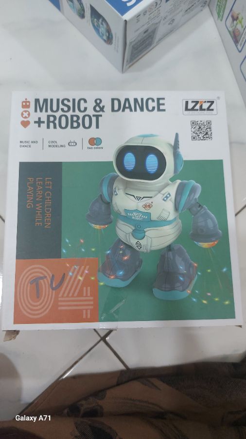 Music dance robot