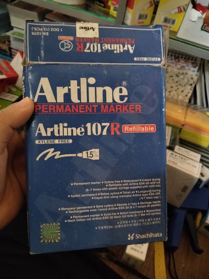 Spidol artline 107R permanent 