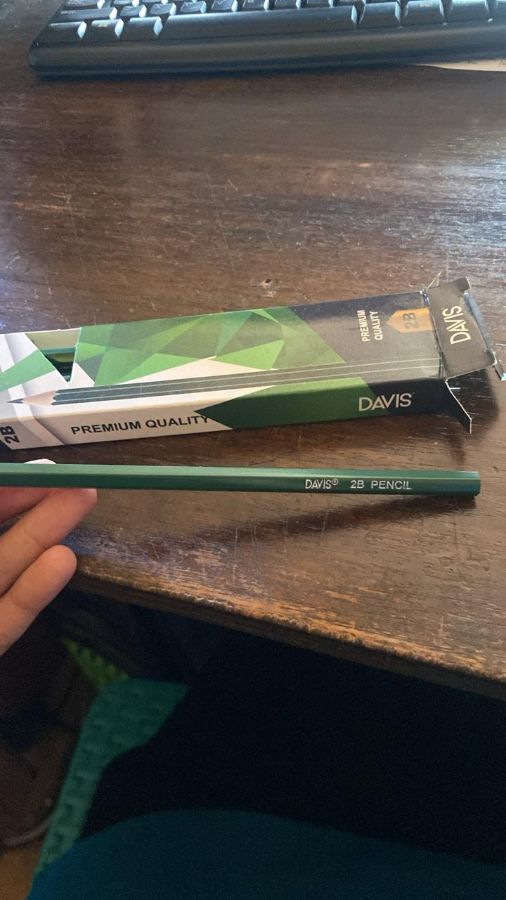 Pensil 2B Davis