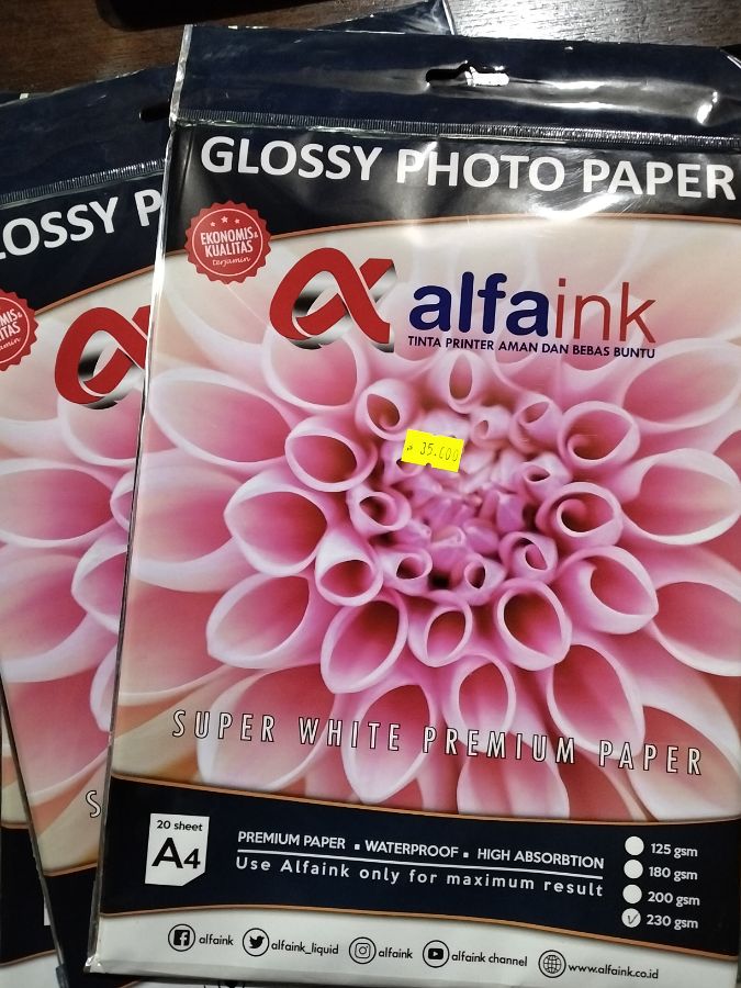 GLOSSY PHOTO PAPER