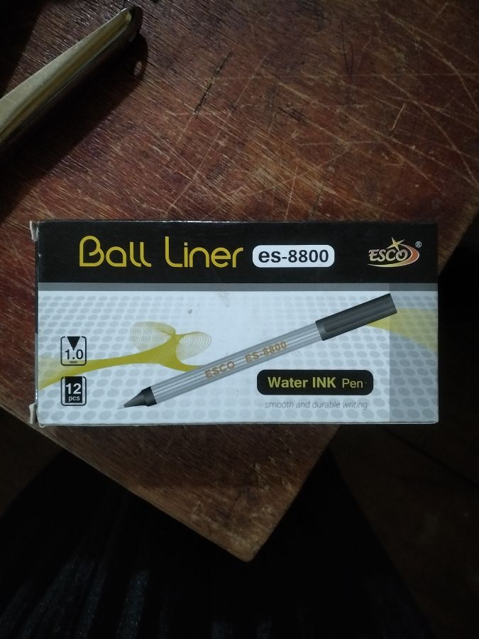 Pena Ball Liner es-8800 warna hitam