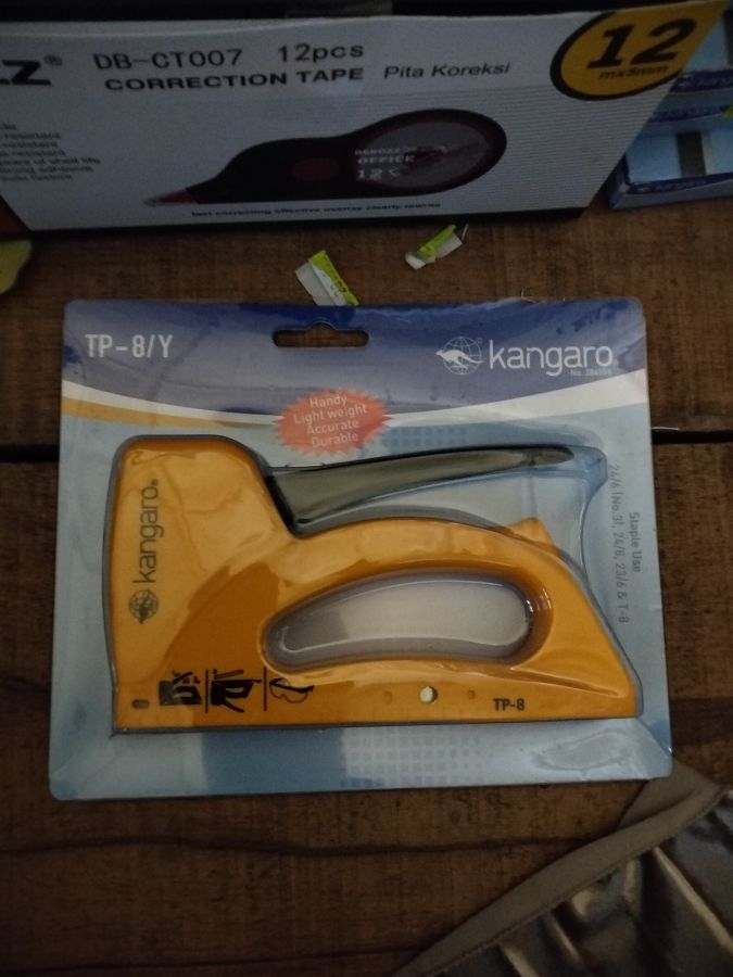 Steker tembak kangaro TP-8/Y