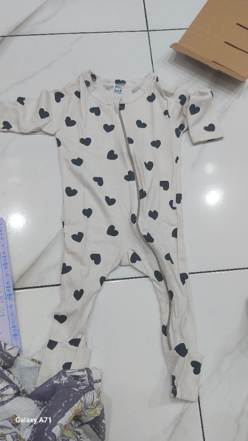 Sleepsuit zipper ponpon S