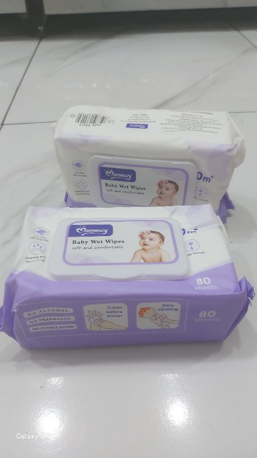Momeasy tisu basah  80s