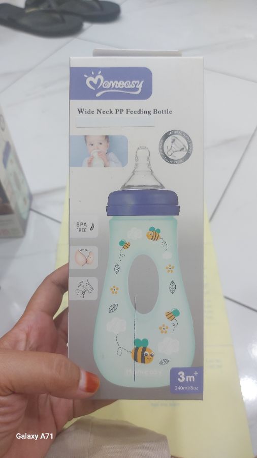 Momeasy botol donat box 240ml