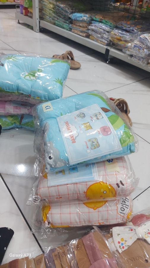 Bantal peang squre