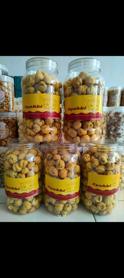 Soes coklat toples