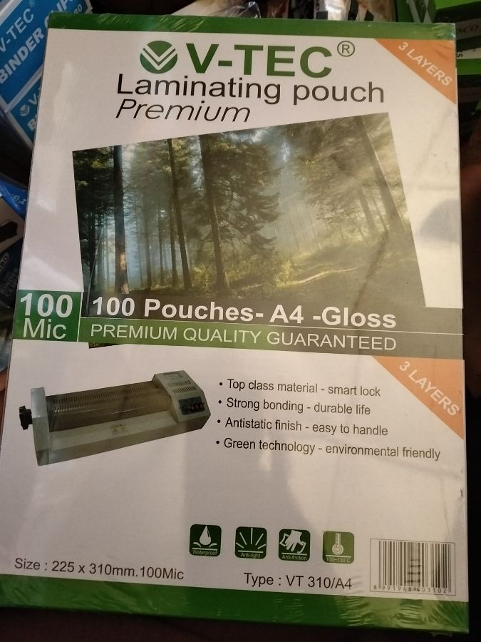 Plastik laminating a4