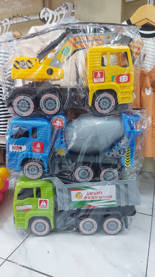 Truck Construction mic